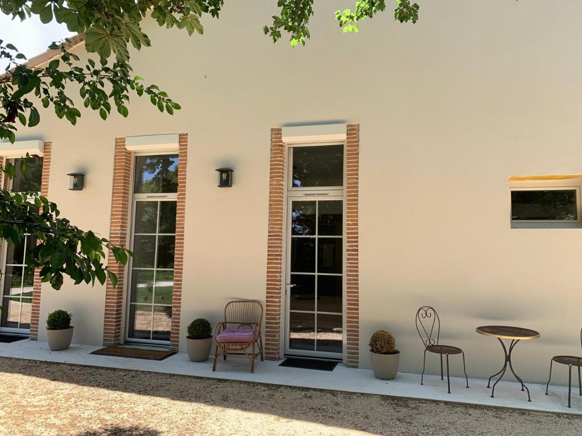 Chambre D'Hotes Et Table D'Hotes Domaine De La Terrasse Sas Et Gite Anda Montauban Lacourt-Saint-Pierre Dış mekan fotoğraf